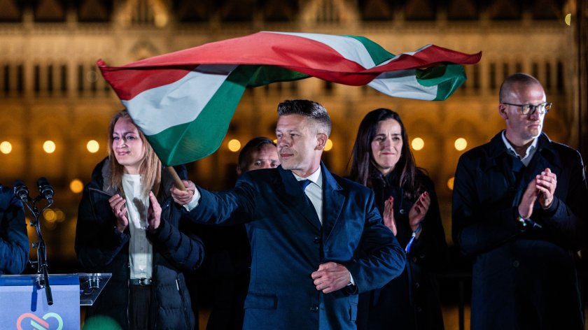 Тръмп с първи коментар за "революцията" в Унгария