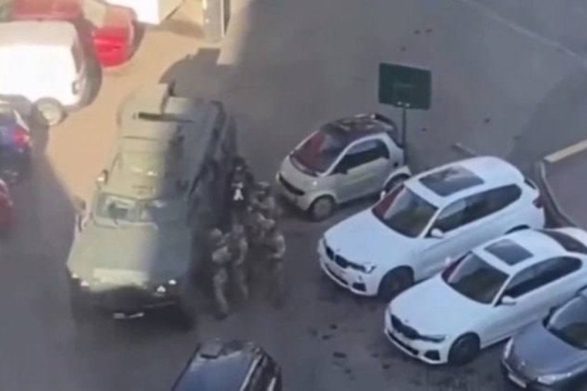 Шестима заложници загинаха в Киев от ръцете на похитител, полицията го ликвидира