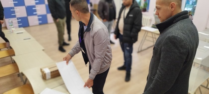 Напрежение в Буковлък, ще затворят ли секция заради езика?