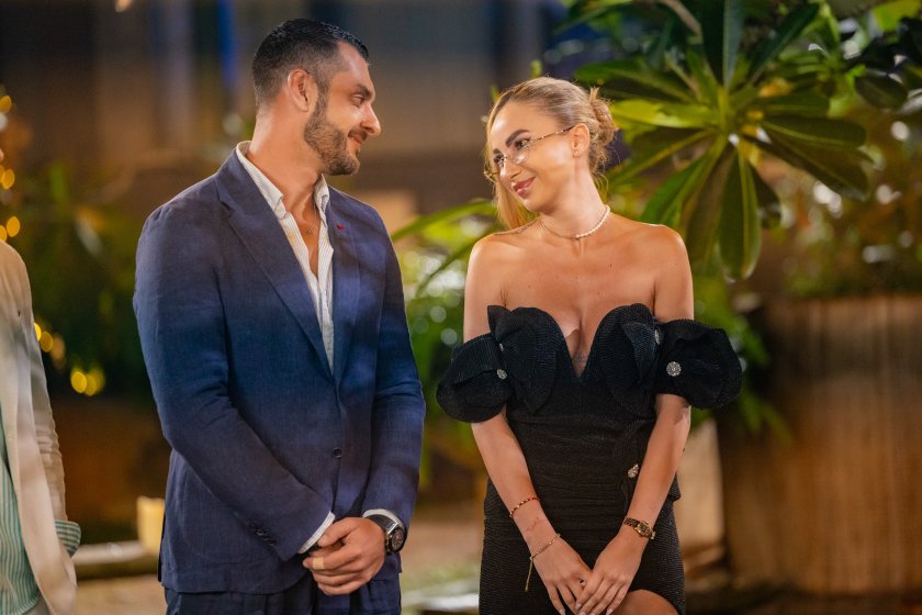 Какво не знаете за "тайния агент" на Крис