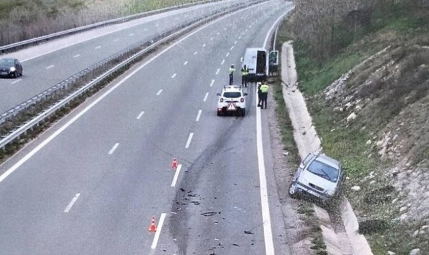 Остава в ареста румънецът, ранил четирима при катастрофа на магистрала "Струма"