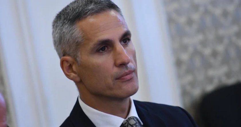 Гюров предлага 1,4 млрд. евро да бъдат извадени от ББР