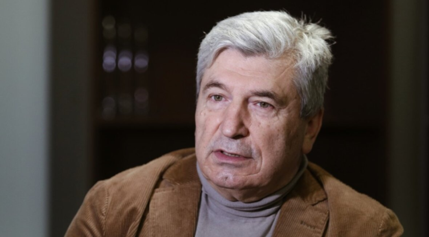 Илиян Василев остро: Идването на Радев никак не е случайно...