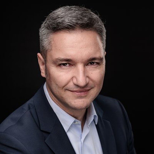 Вигенин намери добра новина за БСП: Още 3 години не могат да им вземат "Позитано" 20