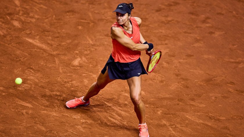 Вики Томова съхрани позицията си