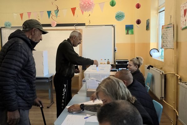 Роми от кв. "Факултета": То и проститутките няма да тръгнат за 50 евро 