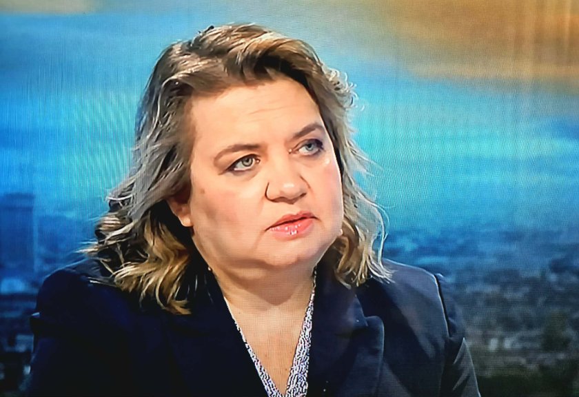 Секси Наталия: Стефанова за Сарафов не е никаква промяна!