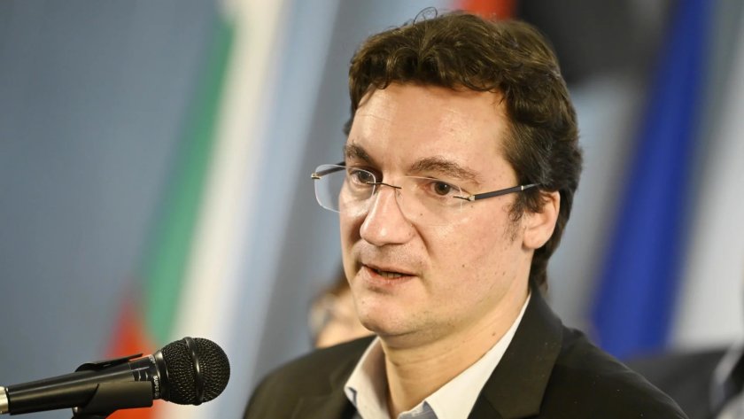 Крум Зарков поиска прошка от левите избиратели