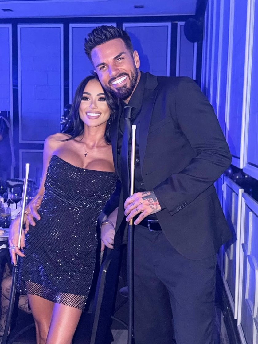 Гаджето на Благо Джизъса продава ментета по 200 евро