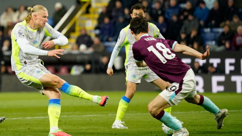 Англия има нов лидер - Ман Сити!