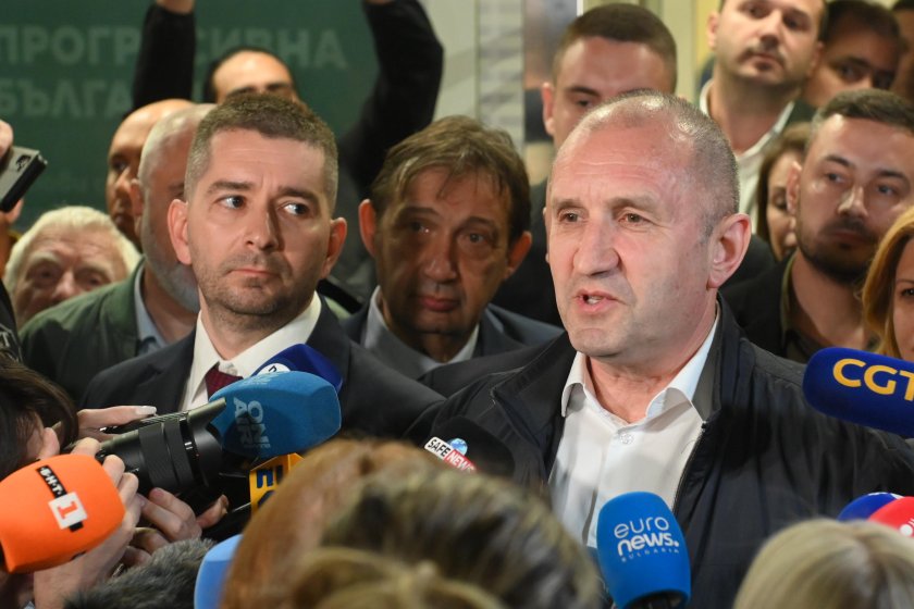 ПБ първа в затвора: Румен Радев спечели сърцата на подсъдимите 