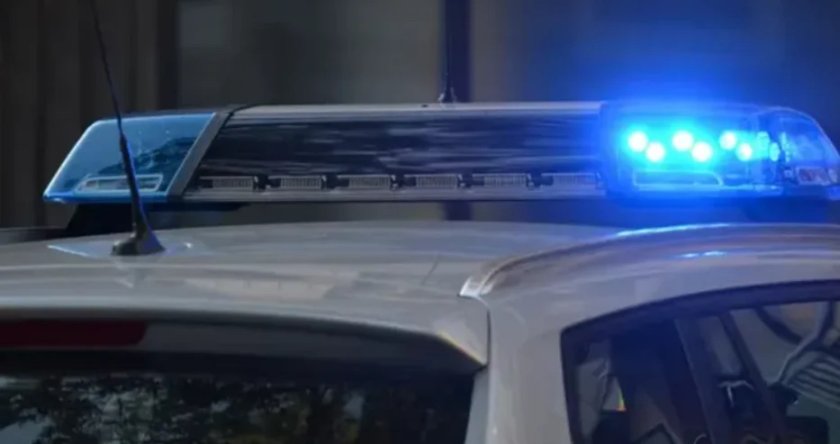 Майка скочи с трите си деца от балкон в Италия, докато бащата спял