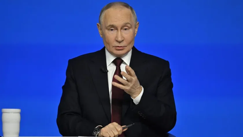 Рейтингът на Путин се срива