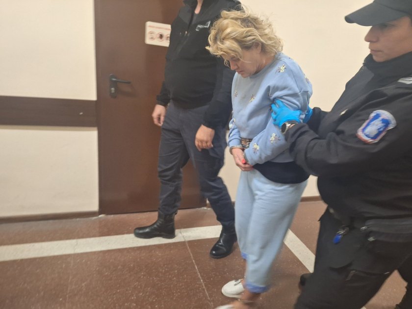 Литовката, намушкала четирима души във Варна, искала да се самоубие