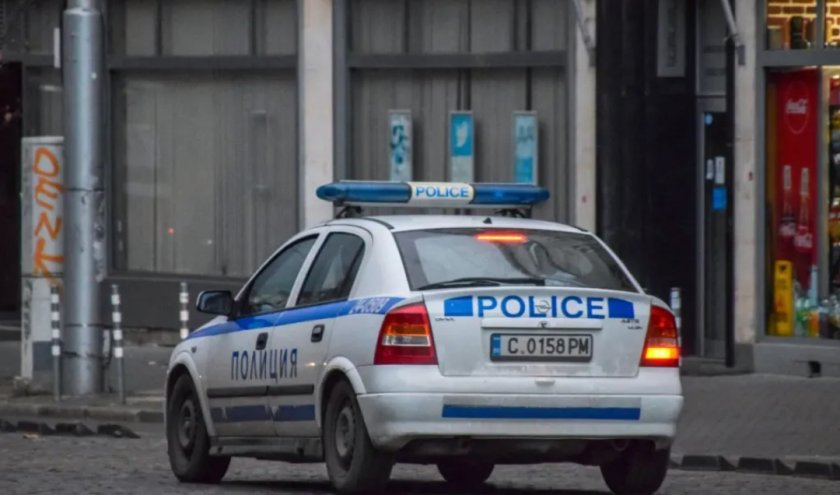 Прокуратурата даде детайли за стрелбата по автобус в Перник