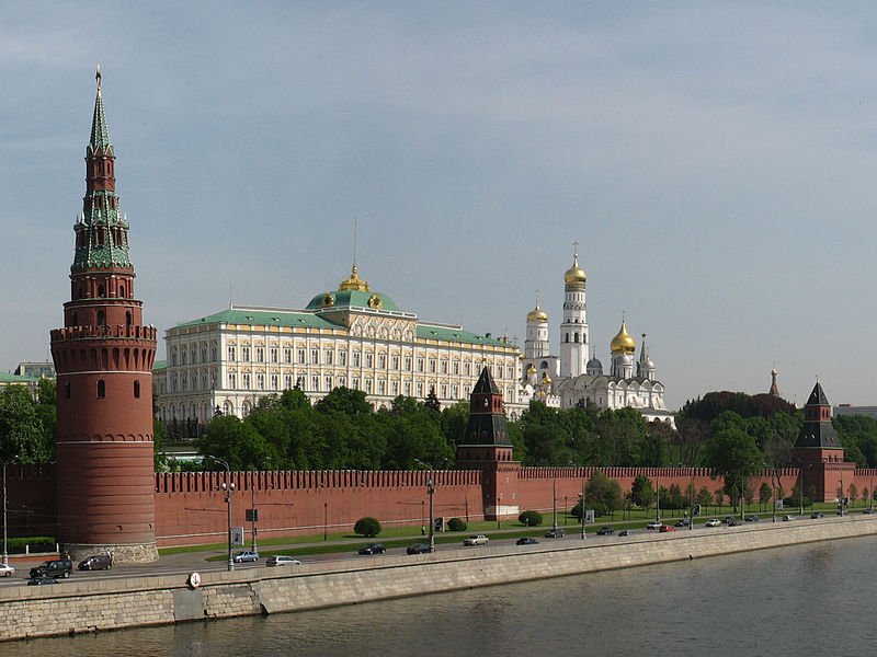 Кремъл чака US посредници за край на войната с Киев
