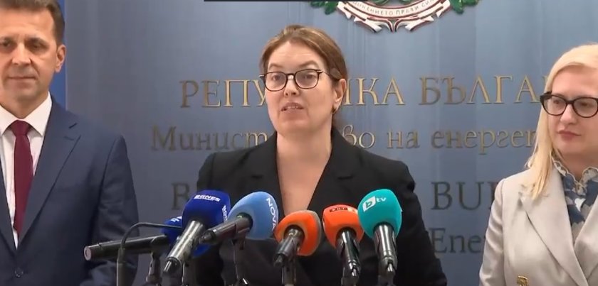 Eнергийният министър освободи шефовете на БЕХ, назначи ново ръководство
