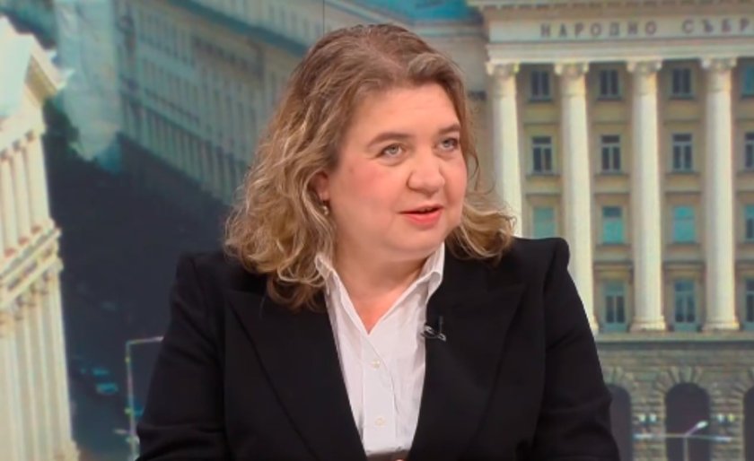 Киселова грее на екрана откакто не е в парламента