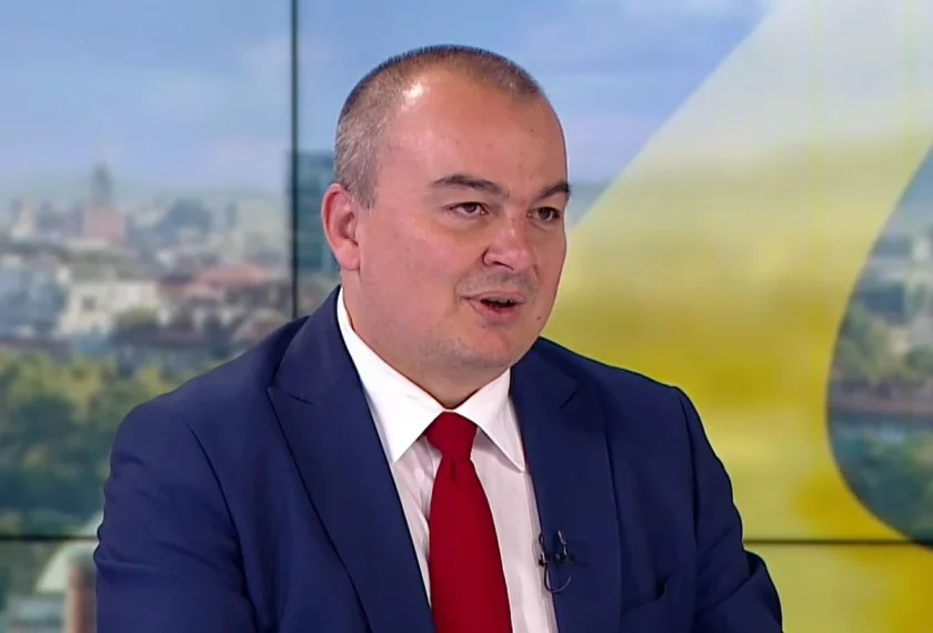 Абровски обяви война на "кърлежите" в земеделието