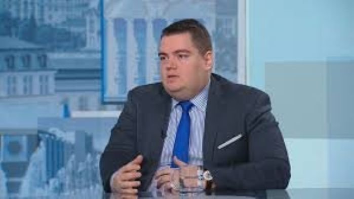 Стою Стоев: Промените в правилника на Народното събрание ограничават плурализма