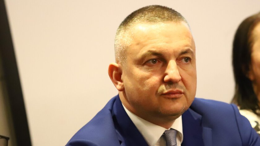 Портних за делото &bdquo;Карантината&ldquo;: Позорно отстранената Теодора Георгиева изпълняваше политическа поръчка срещу мен