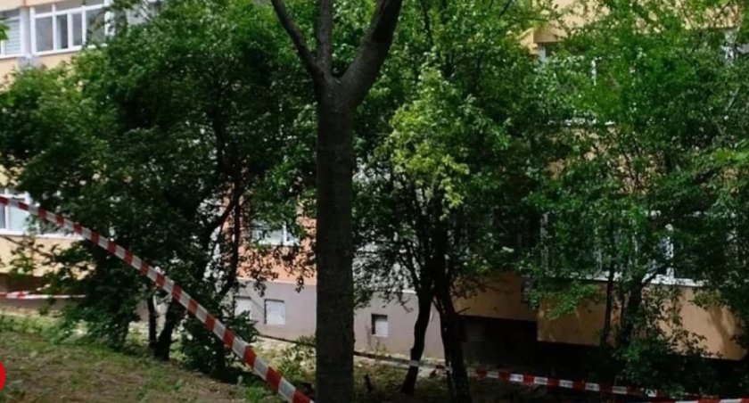 След трагедията: Близките на загиналото в Благоевград момиче излизат на бдение