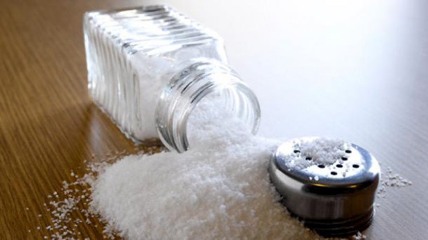 Учени разкриха помага ли солта за отслабване