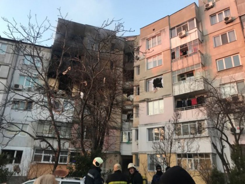 Ограничиха достъпа до 14 жилища, пострадали при взрива във Варна