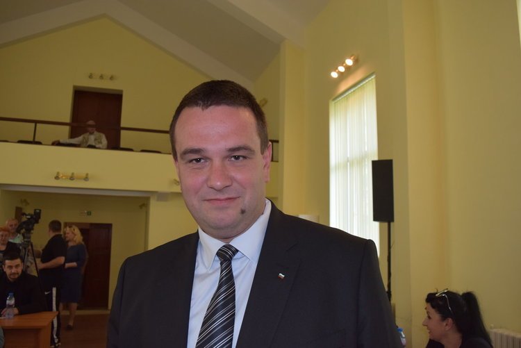 Кметове се жалват на Борисов от губернатор 