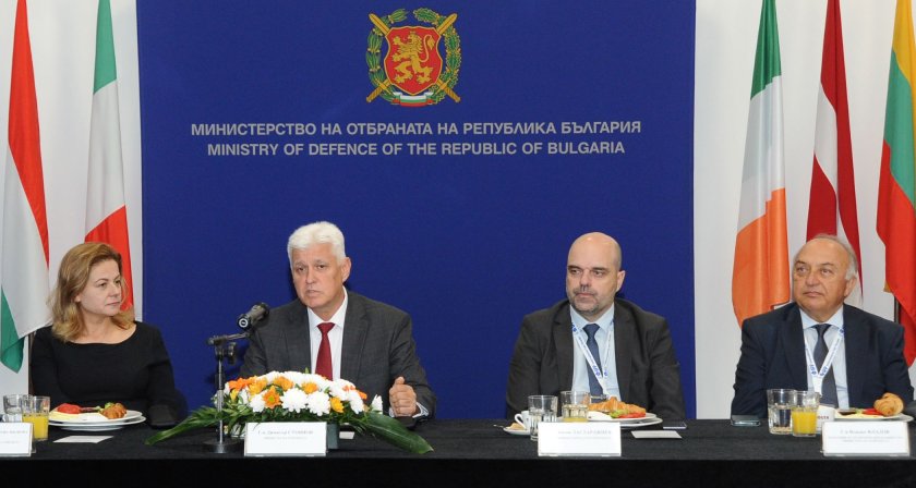 Димитър Стоянов декларира: Искаме модернизация на армията