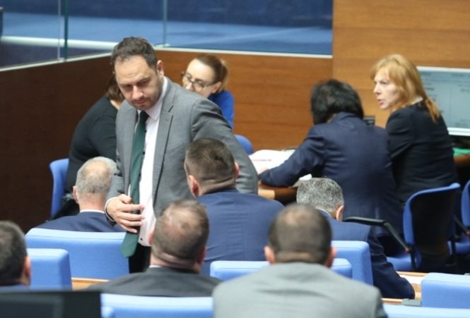 Субсидията за партията падна на 3 евро