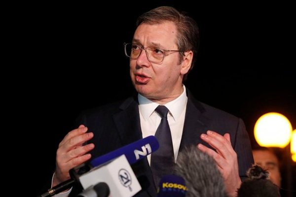 Само за 2025-а: Вучич получил подаръци за близо &euro;120 000!
