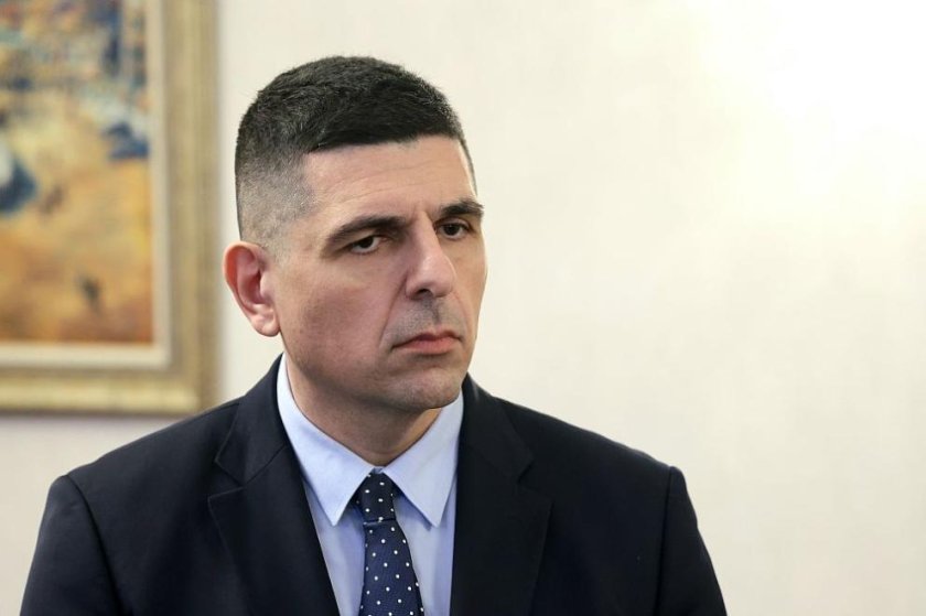 Ивайло Мирчев: Ние сме сред страните, които с решенията си обслужват Путин
