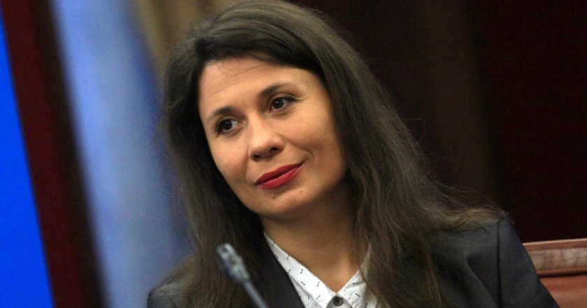 ДБ бута забраната за "ЛГБТ пропаганда" в училищата