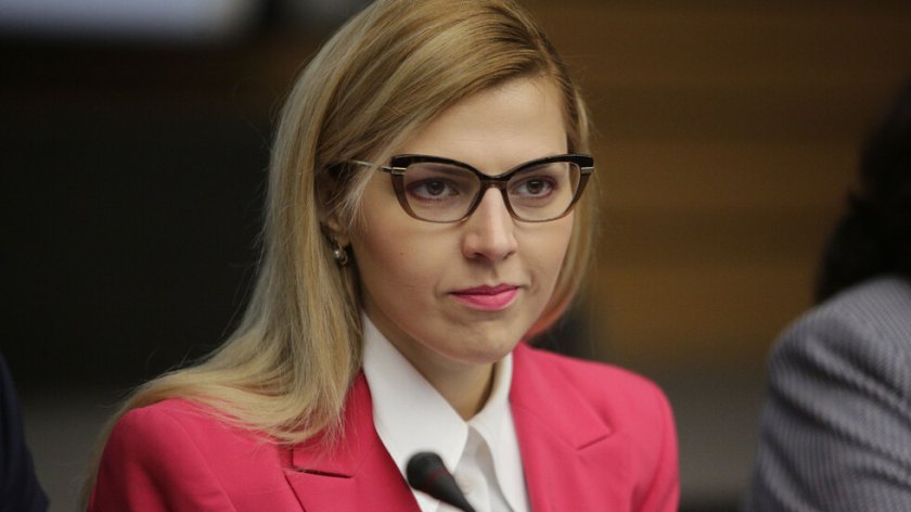 Велислава Петрова: Всяко решение за помощ за Украйна ще отива на дебат в НС 