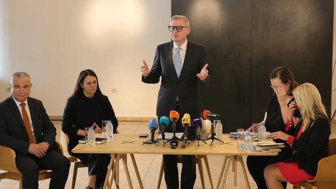 Милошев разкри 48 млн. евро загуби в НДК, прокурист влиза в Двореца (ОБЗОР)