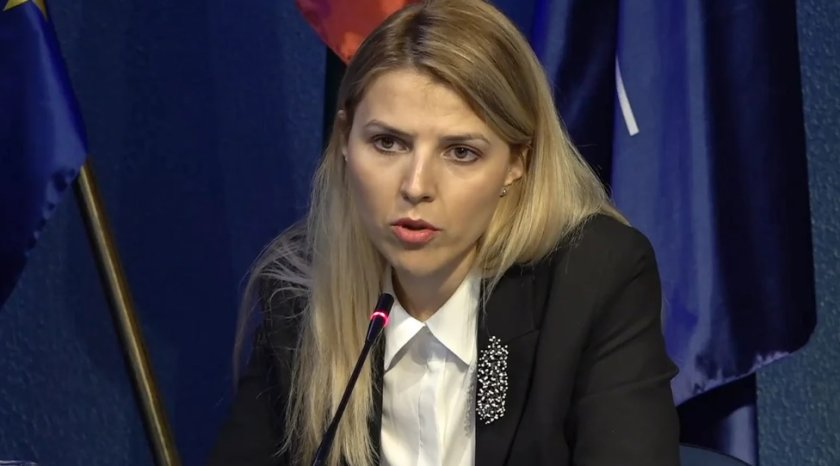 Велислава Петрова за помощта за Украйна: Думите ни с премиера не се бият 
