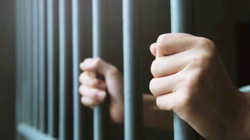 Швеция праща до 600 затворници в затвори в Естония