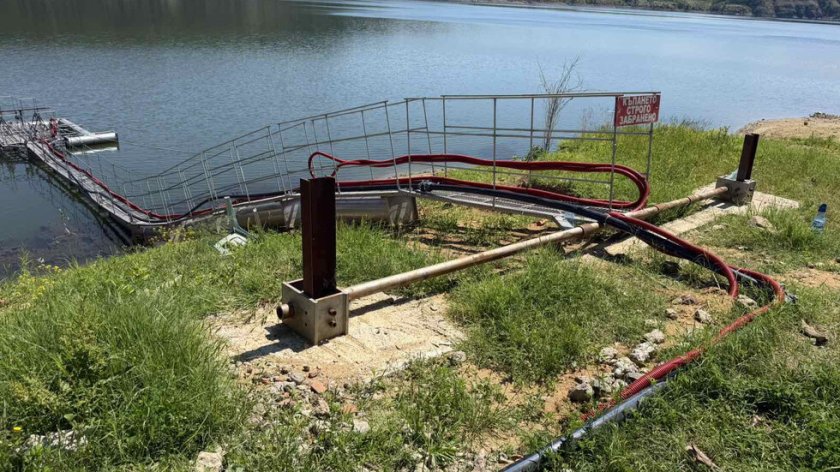 Полицията проверява незаконна станция за вода за 500 000 лв. край Кърджали