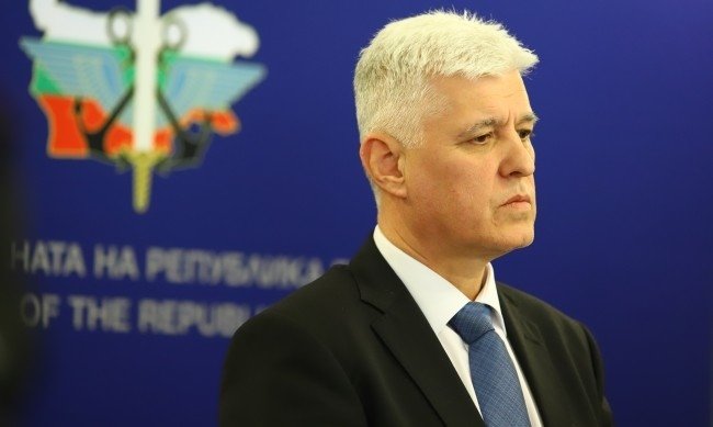 Началници на щаба на ВВС и ВМС вече ще са генерал и адмирал 