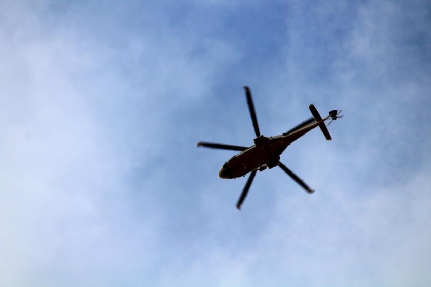 Хеликоптер падна край езерото Маджоре в Италия, има жертва и ранени