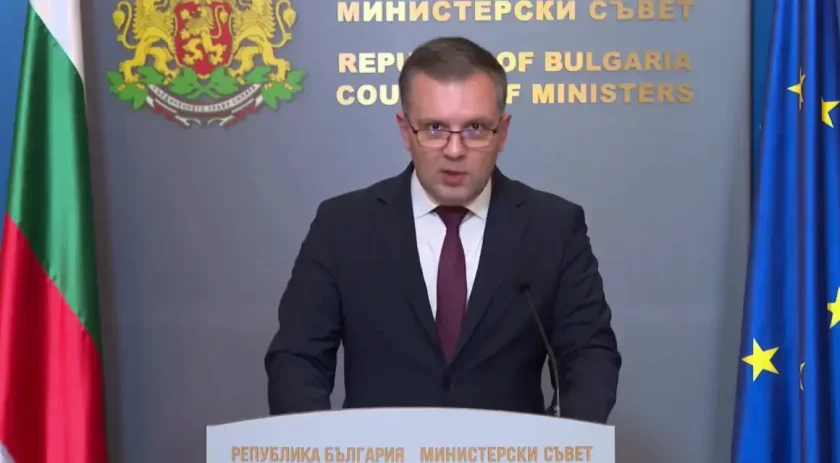 Поправка в закона: Министърът на правосъдието ще може да обжалва решенията на ВСС