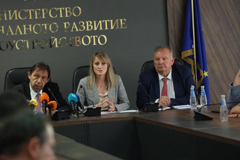Министър Шишков: Започваме мисия по спасяване на Витоша