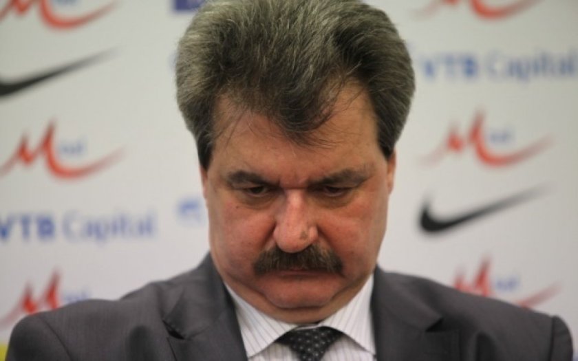 Батков скочи на Божков: Неморална постъпка, нали е левскар!