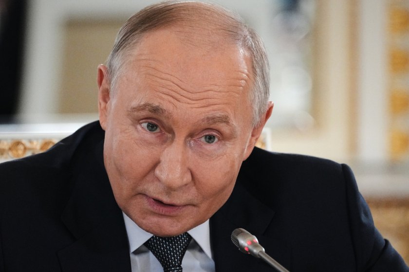Путин: Русия няма да спира настъплението си