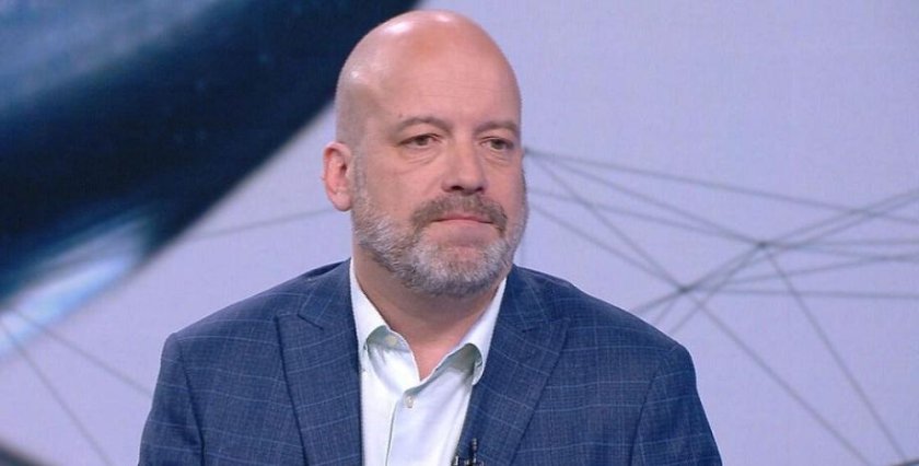 Иво Сиромахов към летовниците: След плажа не е редно да имате претенции към депутатите