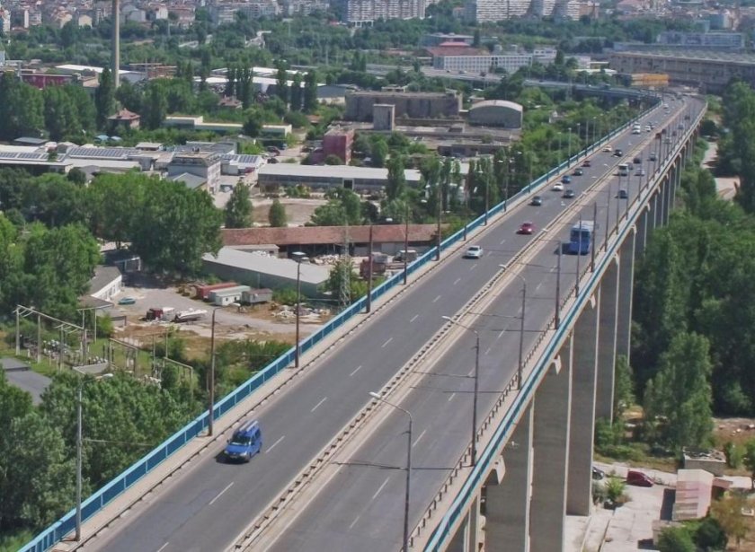 Ремонтират Аспаруховия мост във Варна