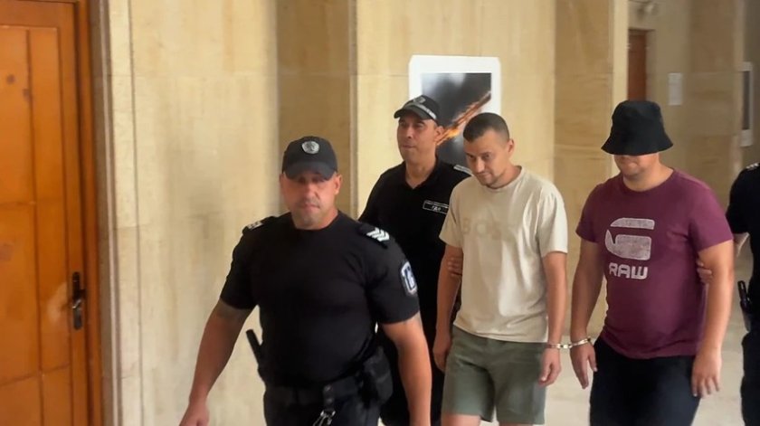 Въпреки белязани пари: Арестуваните за подкуп служители на НАП излизат от ареста