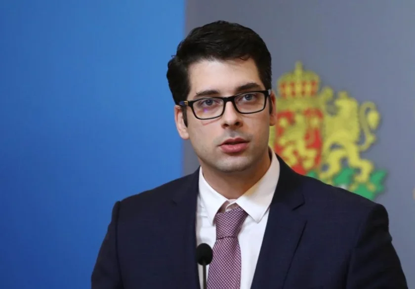 Атанас Пеканов: Рискуваме да загубим 437 млн. евро по Плана за възстановяване