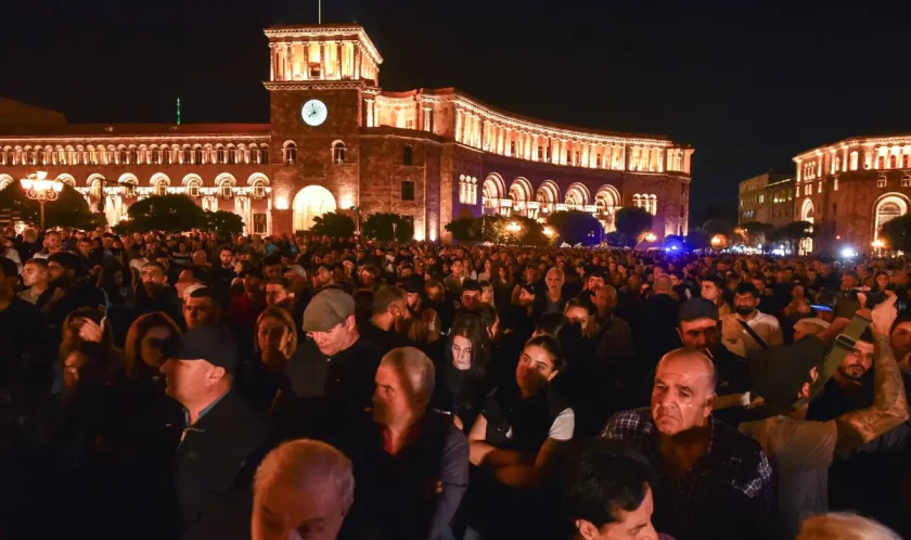 Пазарът полудя: Руснаци купуват жилища на пожар в Армения
